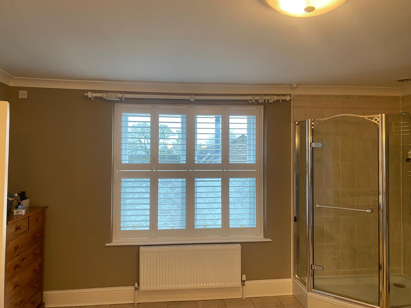 Bathroom privacy with light control